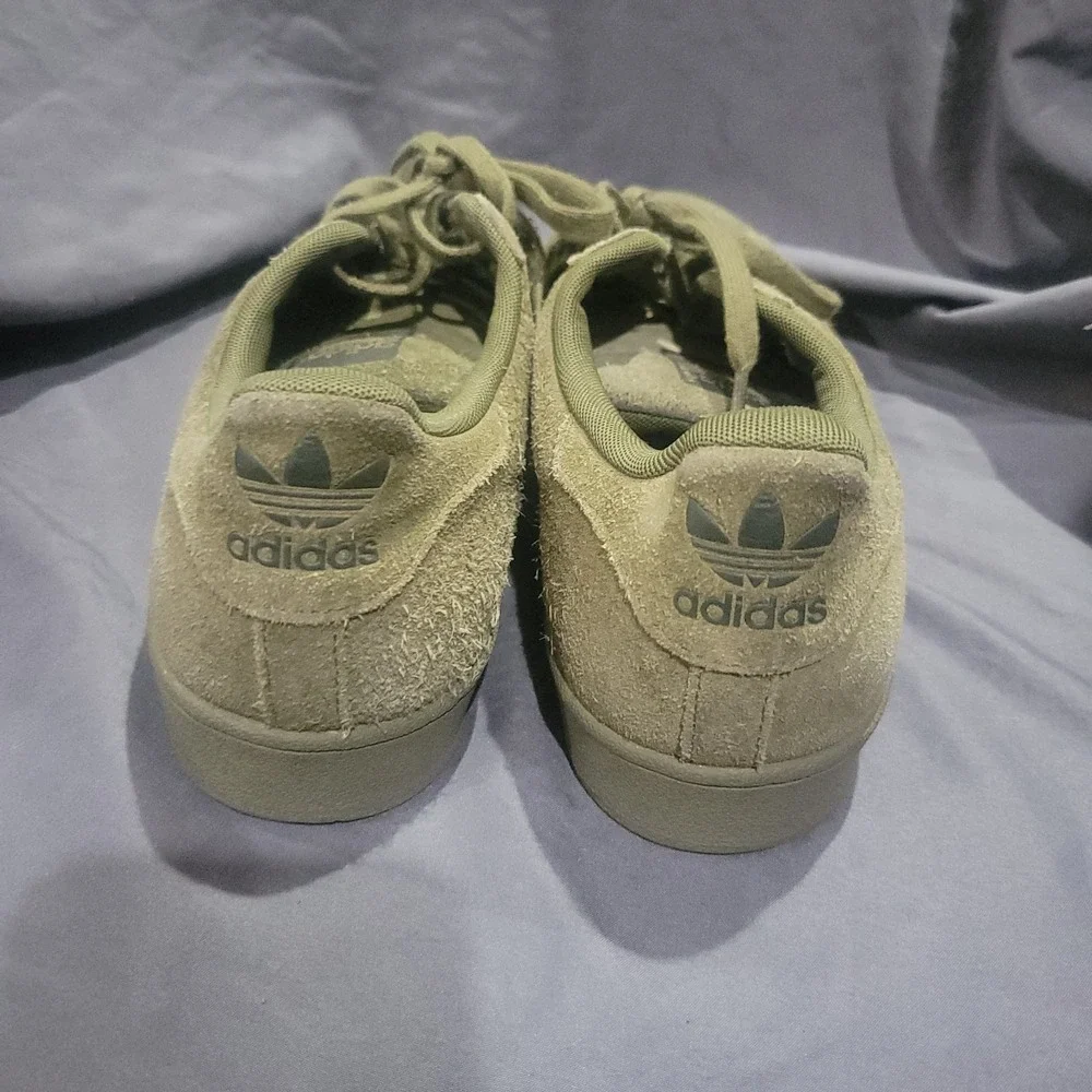 Adidas Superstar Green Suede Low Top Sneakers Lace Up Rubber Sole Size 11